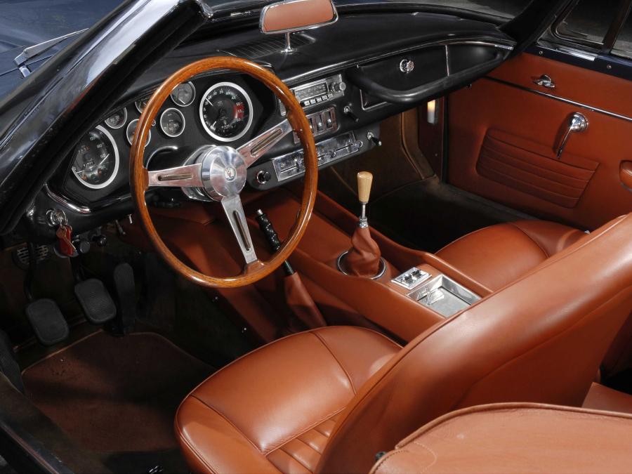  Maserati Mistral Spyder 1963 года  (фото 12 из 16)